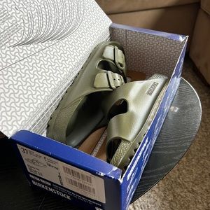 BIRKENSTOCK New in box Arizona EVA khaki color